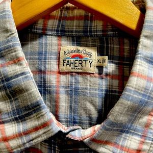 Faherty XL tan plaid shirt